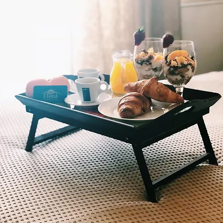 Hotel Elena